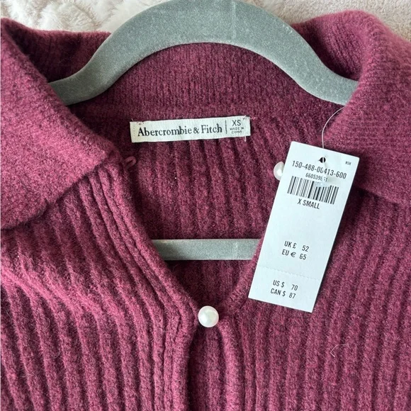 Abercrombie & Fitch Cardigan - Picture 3 of 3